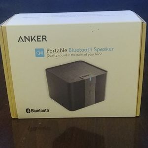 COPY - Anker portable Bluetooth speaker